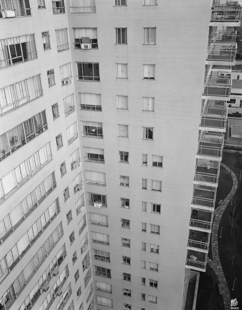 Manhattan House Post War Visions of Apartment Life