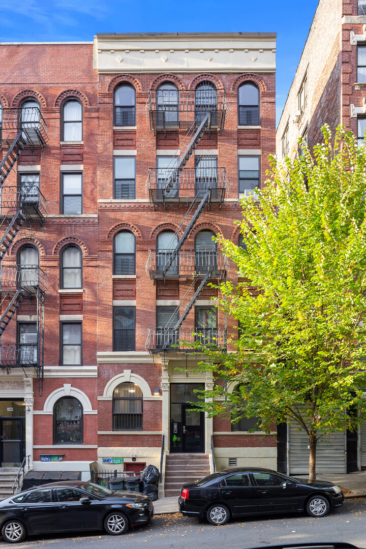 Landmark East Harlem From Cicely Tyson to Howdy Doody Surprising